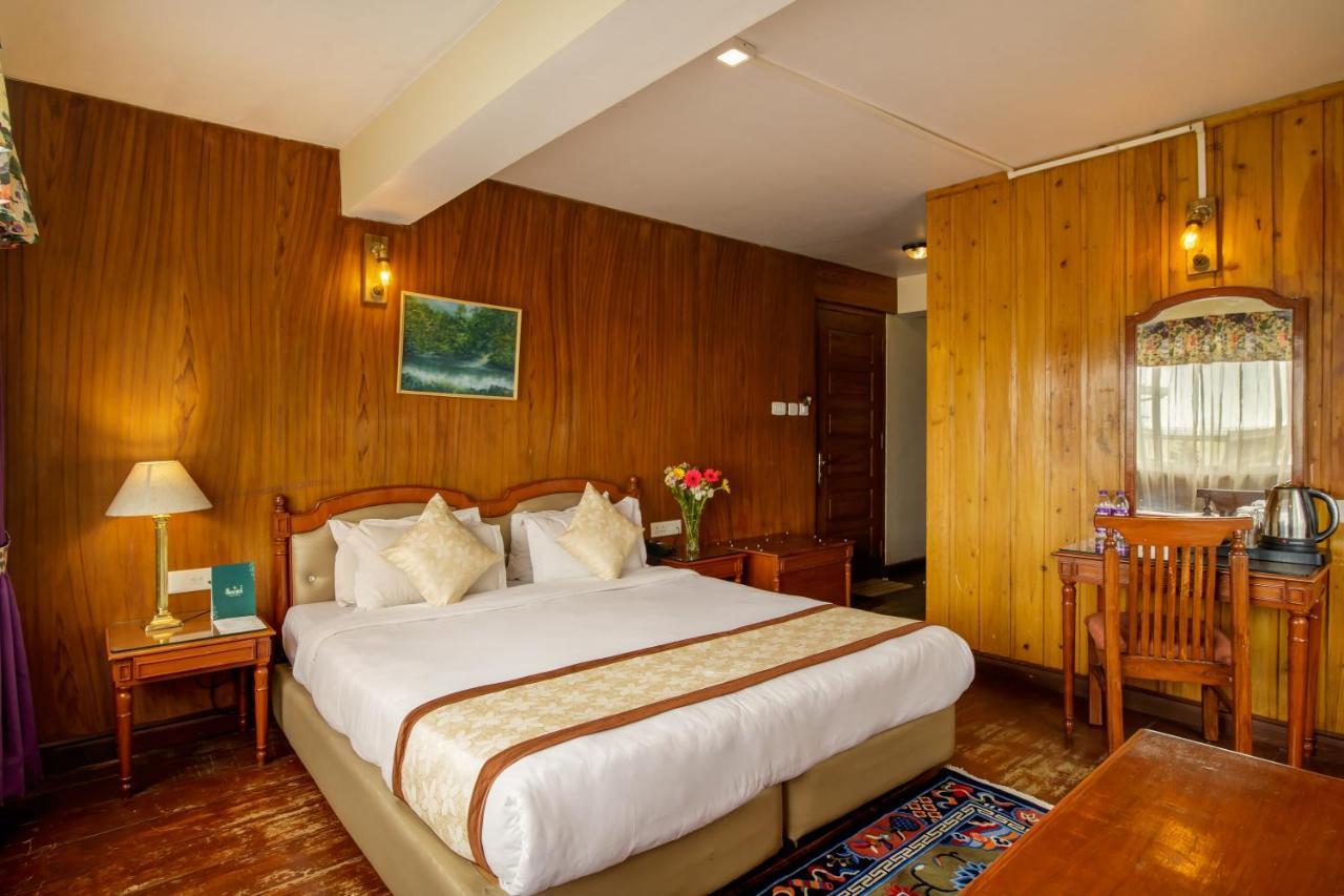 Muscatel Himalayan Resort - 400 Mts From Mall Road 大吉岭 外观 照片