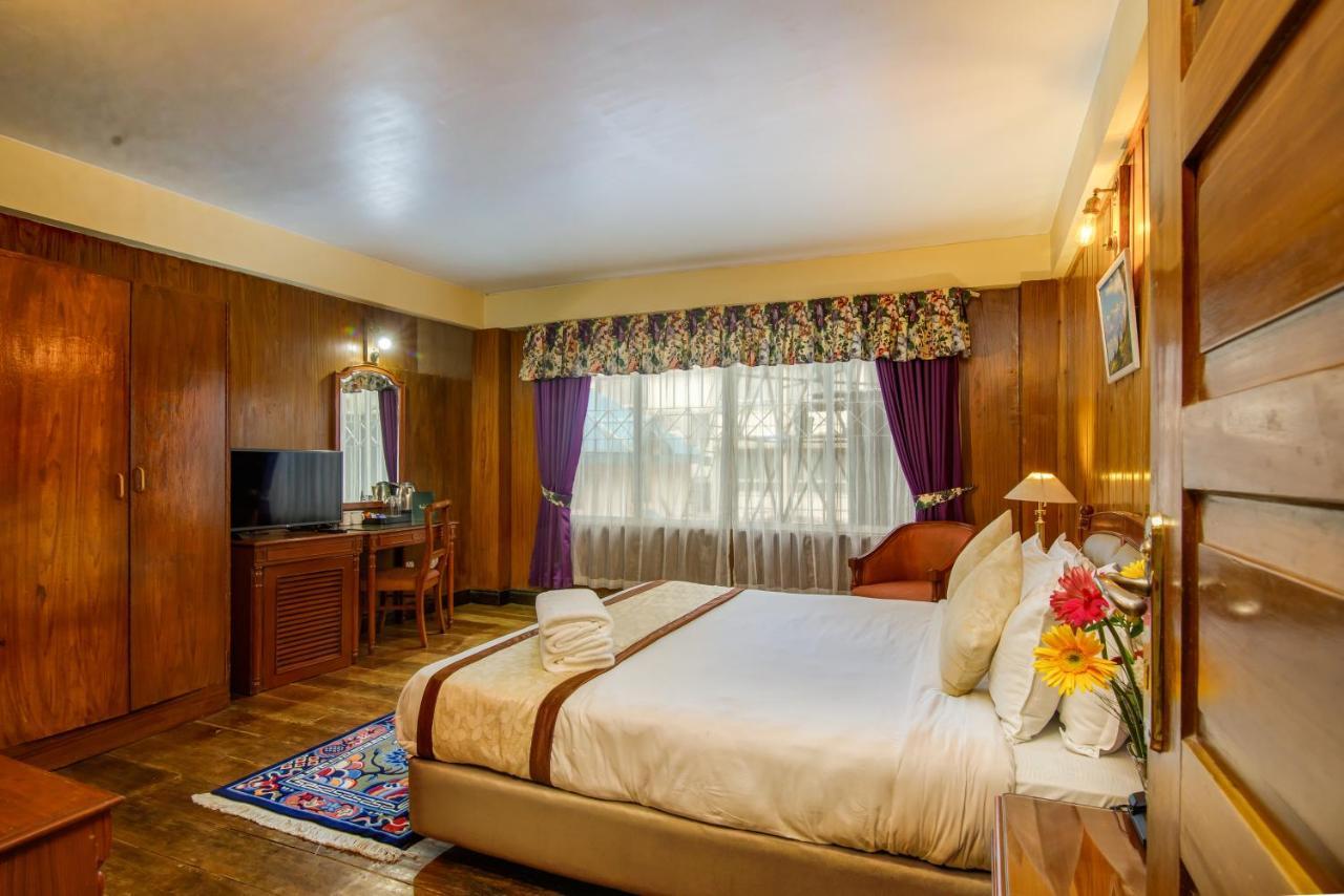 Muscatel Himalayan Resort - 400 Mts From Mall Road 大吉岭 外观 照片